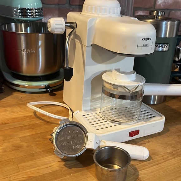 Krups Espresso Mini 963 White Electric Cappuccino Espresso Coffee Maker Machine - Picture 2 of 10